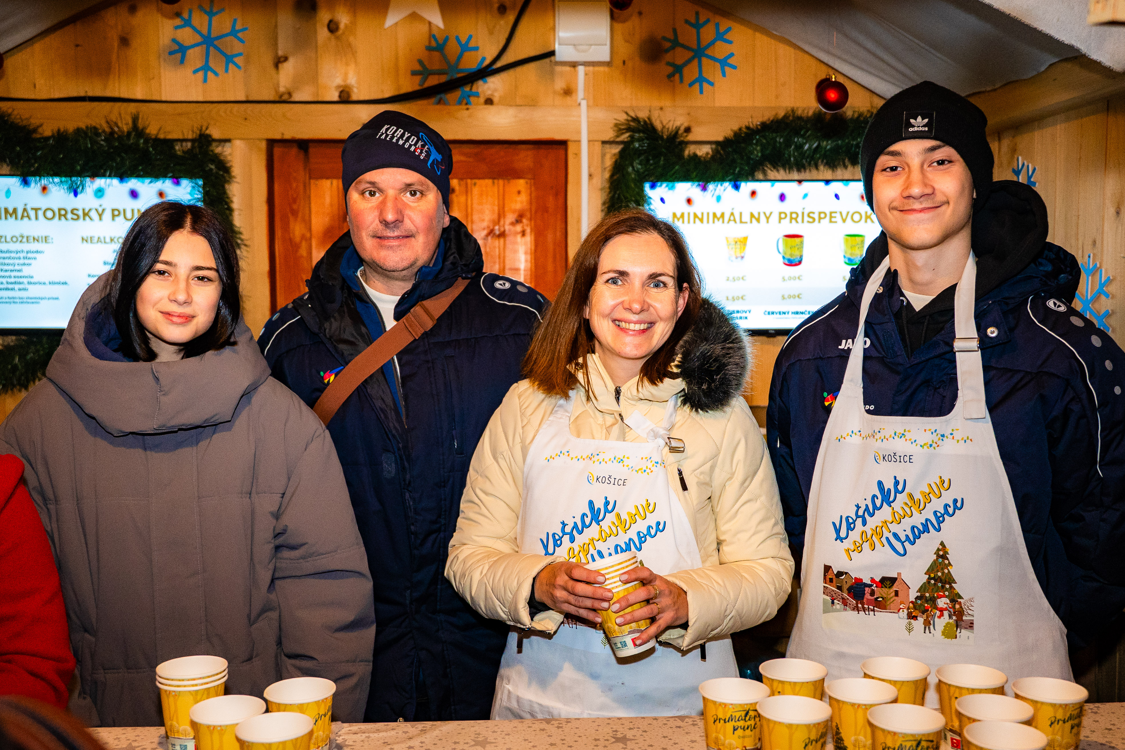 SVETOVE VIANOCE S KAPELOU BASAWELL-6